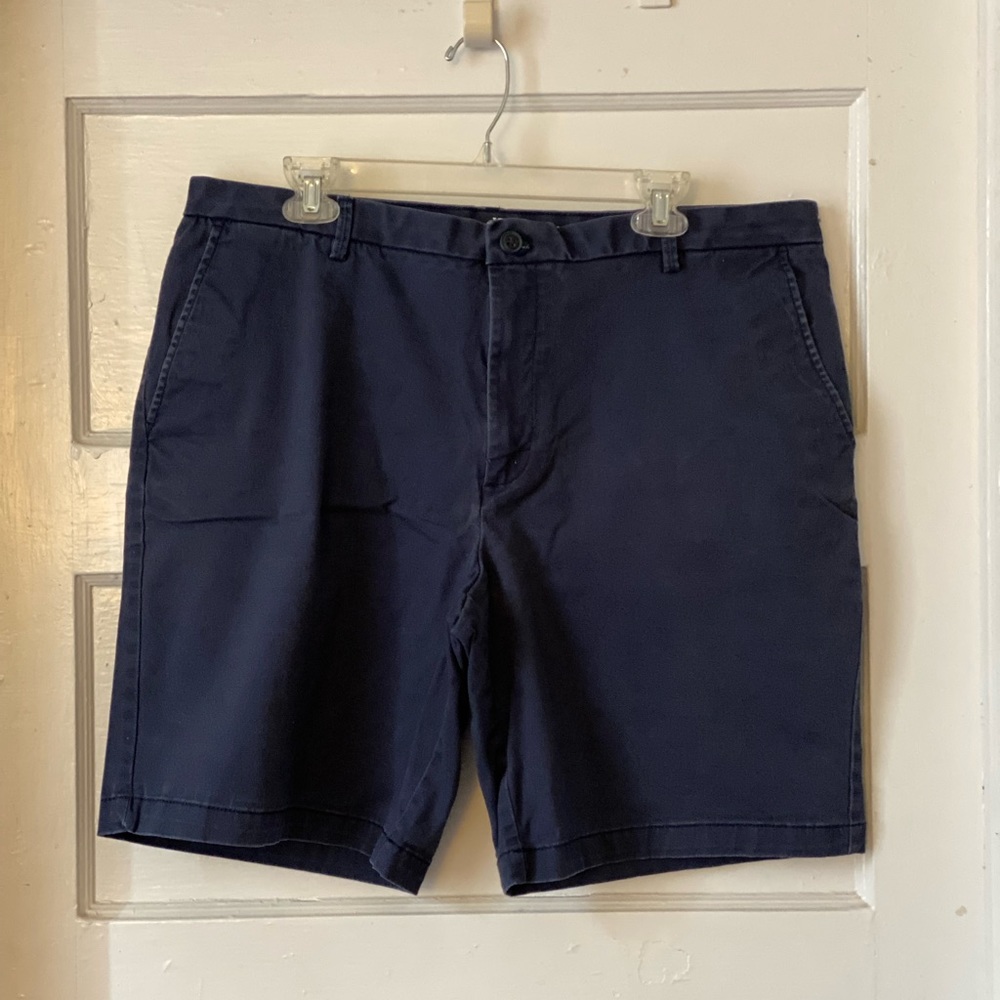Izod Saltwater Navy Shorts Size 38